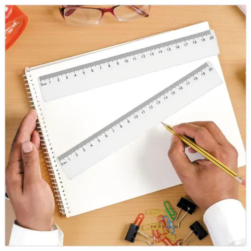 Règle de bureau simple en plastique Eco - 20 cm