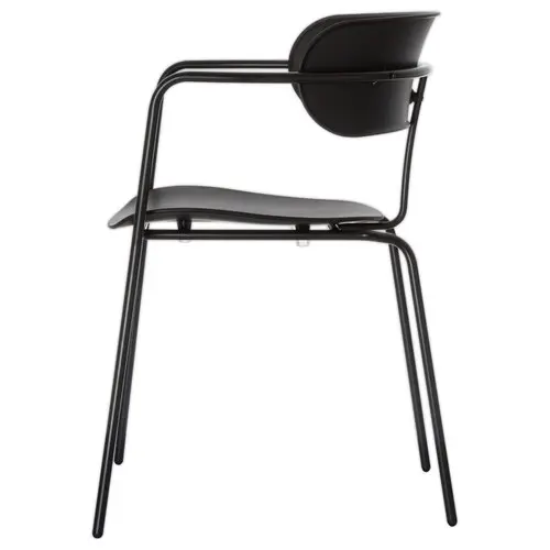 2 Chaises bistro pieds noirs assise noire montées