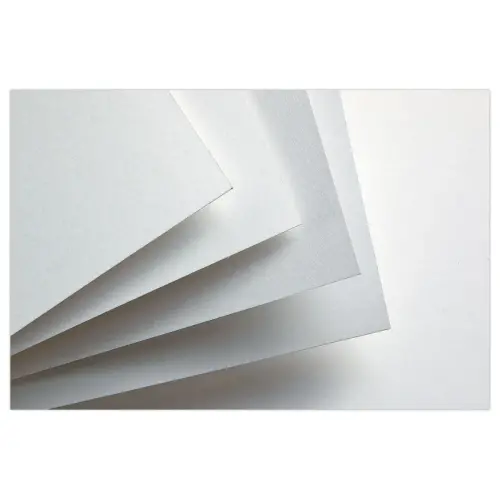 250 Feuilles de papier dessin blanc format24 X 32 cm - 120 g 