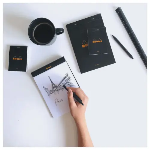 Bloc-notes A5 - Noir - 80 feuilles - RHODIA