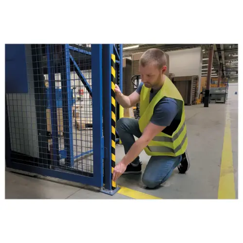 Profilé de protection d'angles en mousse polyuréthane C35