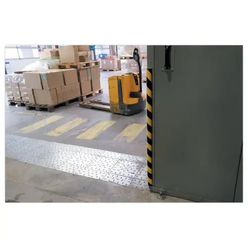 Profil&eacute; de protection en mousse polyur&eacute;thane S32R 