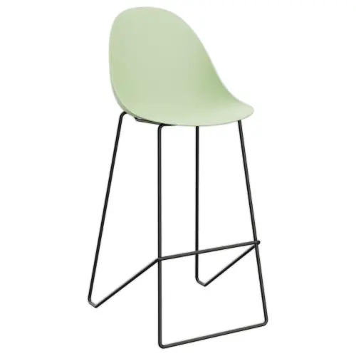 2 Chaises hautes VOID pi&eacute;tement luge vert mont&eacute;es 