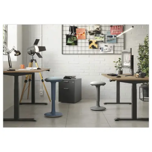 Tabouret oscillant bleu