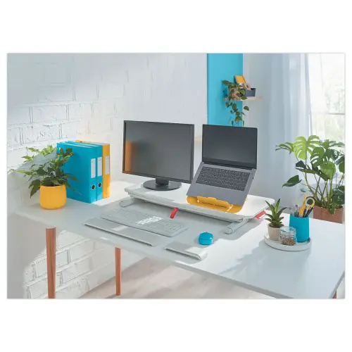Station de travail assis-debout avec plateau coulissant
