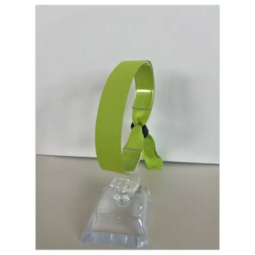 100 bracelets en tissu verts
