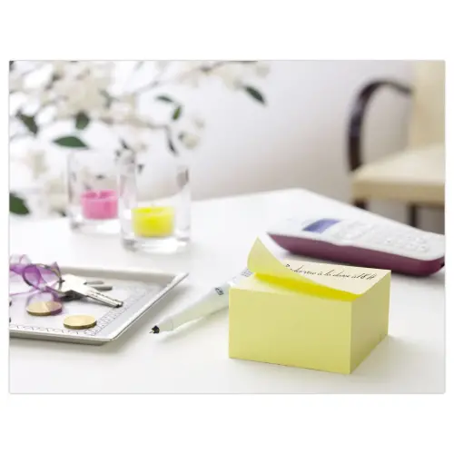 Bloc notes repositionnables Super Sticky jaune 7,6 x 7,6 cm - POST-IT
