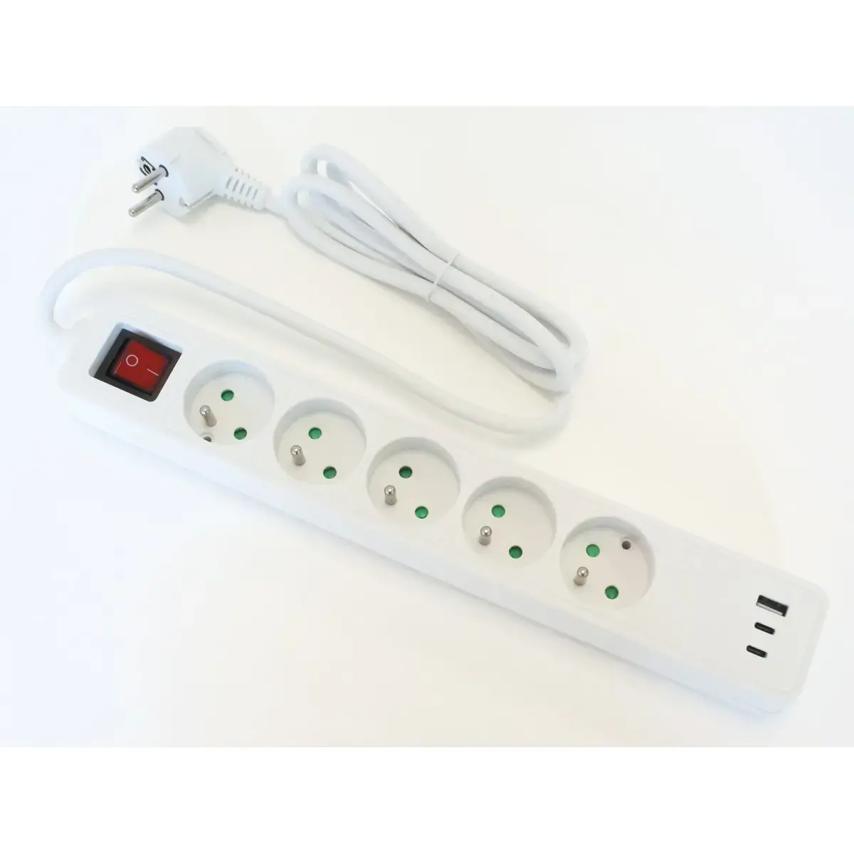 Blocs 5 prises - Avec USB et interrupteur - Câble 4m