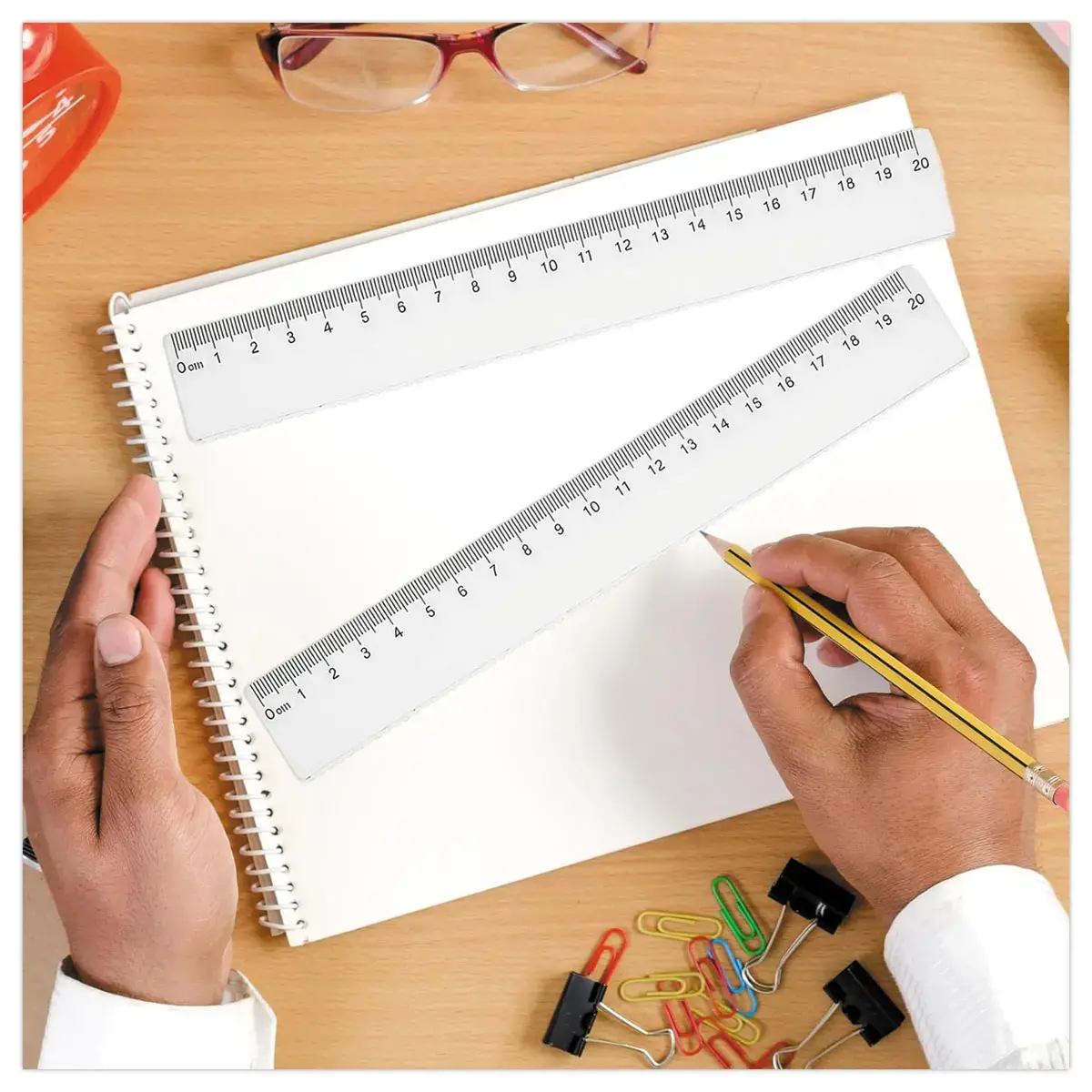 Règle de bureau simple en plastique Eco - 20 cm