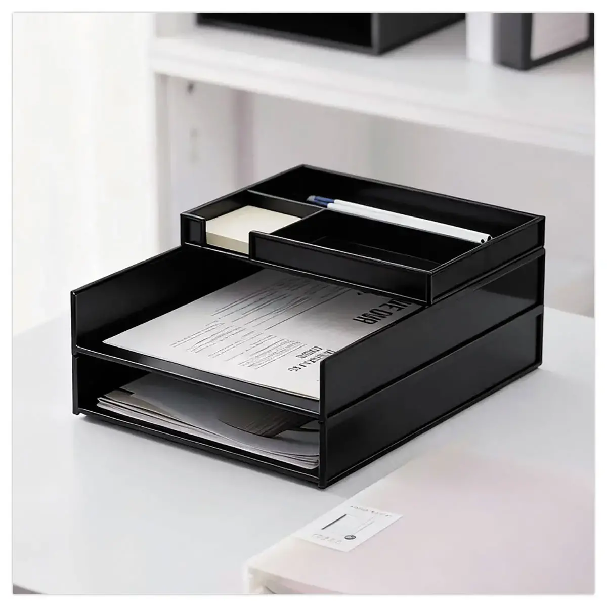 Set de 2 corbeilles &agrave; courrier noires avec trieur de bureau 