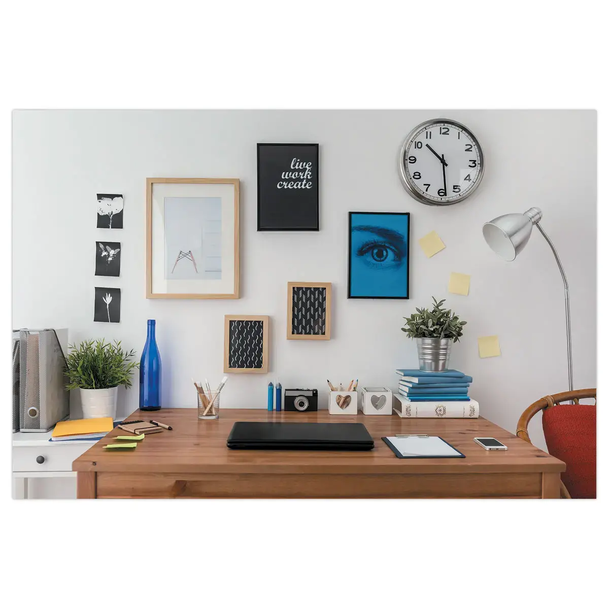 2 clous adh&eacute;sifs pour papier peint et pl&acirc;tre 1Kg - TESA 