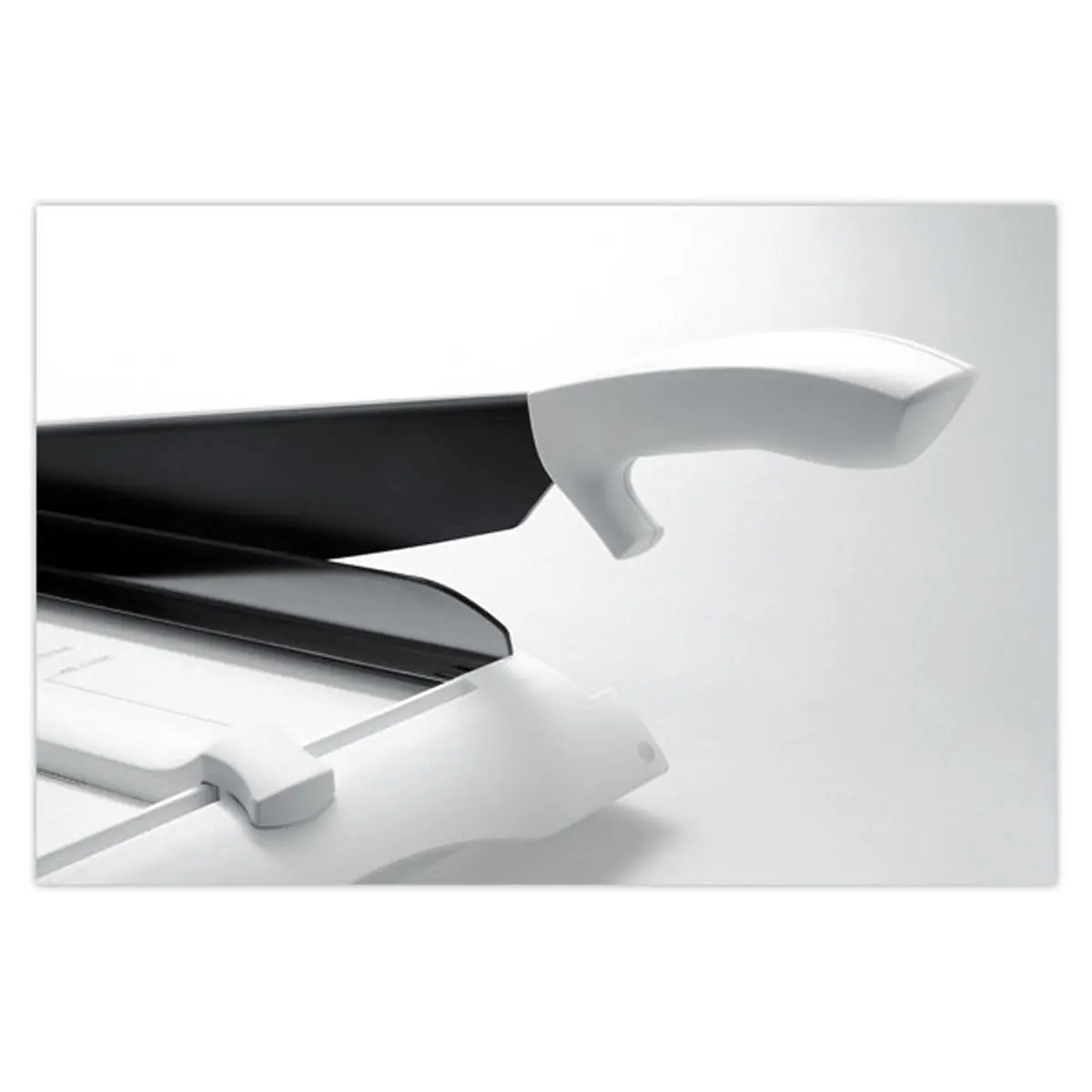 Cisaille IDEAL 1133 A4 - 15 feuilles