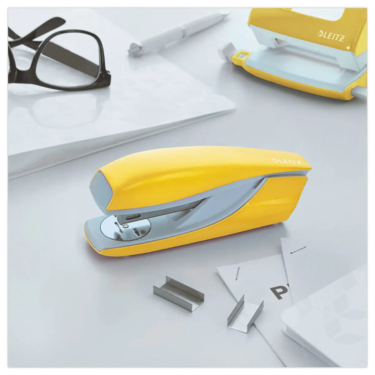 Agrafeuse de bureau WOW - 24/6-26/6 - Jaune - LEITZ