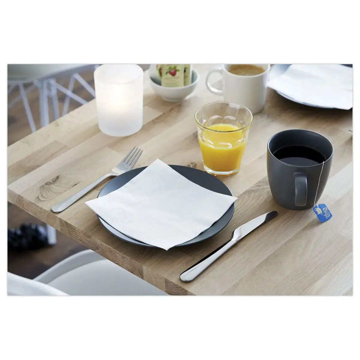 300 Serviettes ouate 2 plis FSC&reg; 33x33 cm uni blanc 