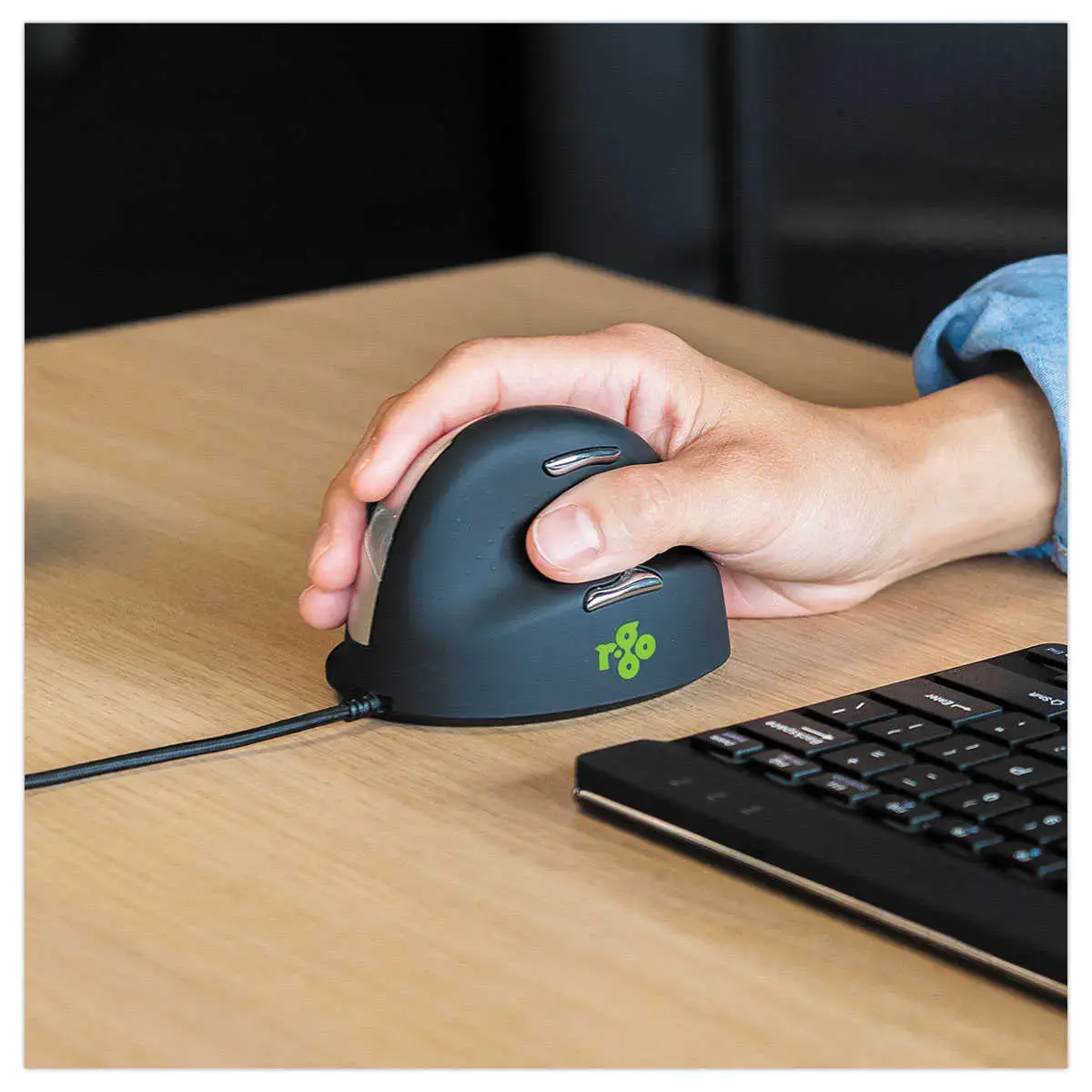 R-Go HE Souris ergonomique verticale filaire droitier modèle grand