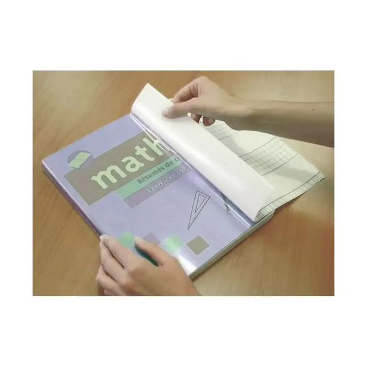 Feuille couvre-livre adh&eacute;sive 50 X 33 cm - lot de 5 