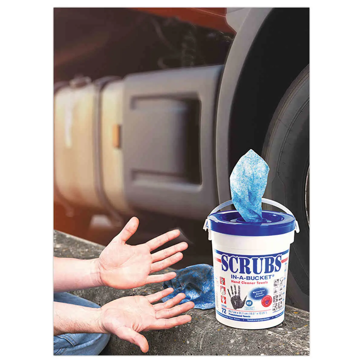 Lingettes nettoyantes mains en atelierSCRUBS