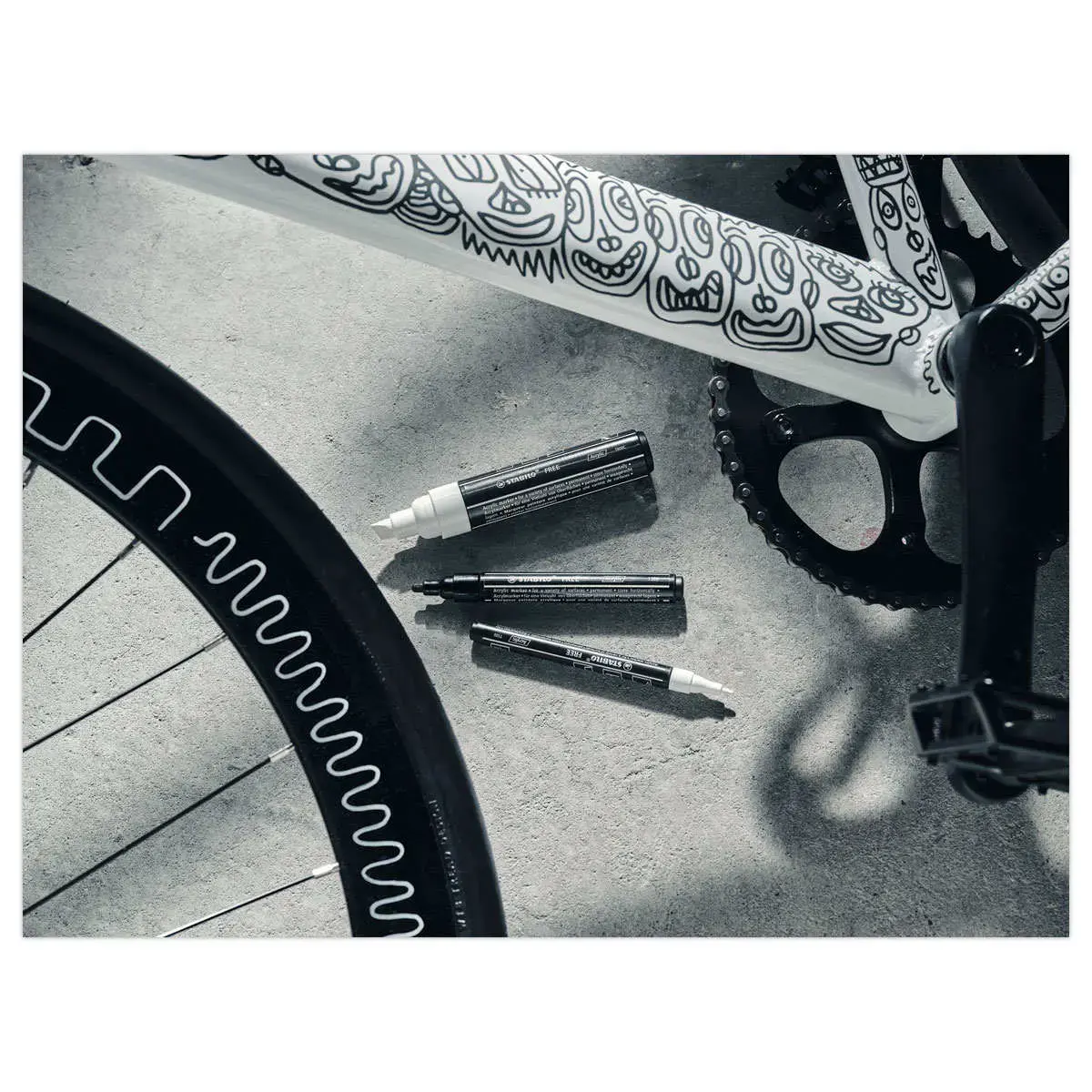 3 Marqueurs acryliques FREE Acrylic - Noir - STABILO