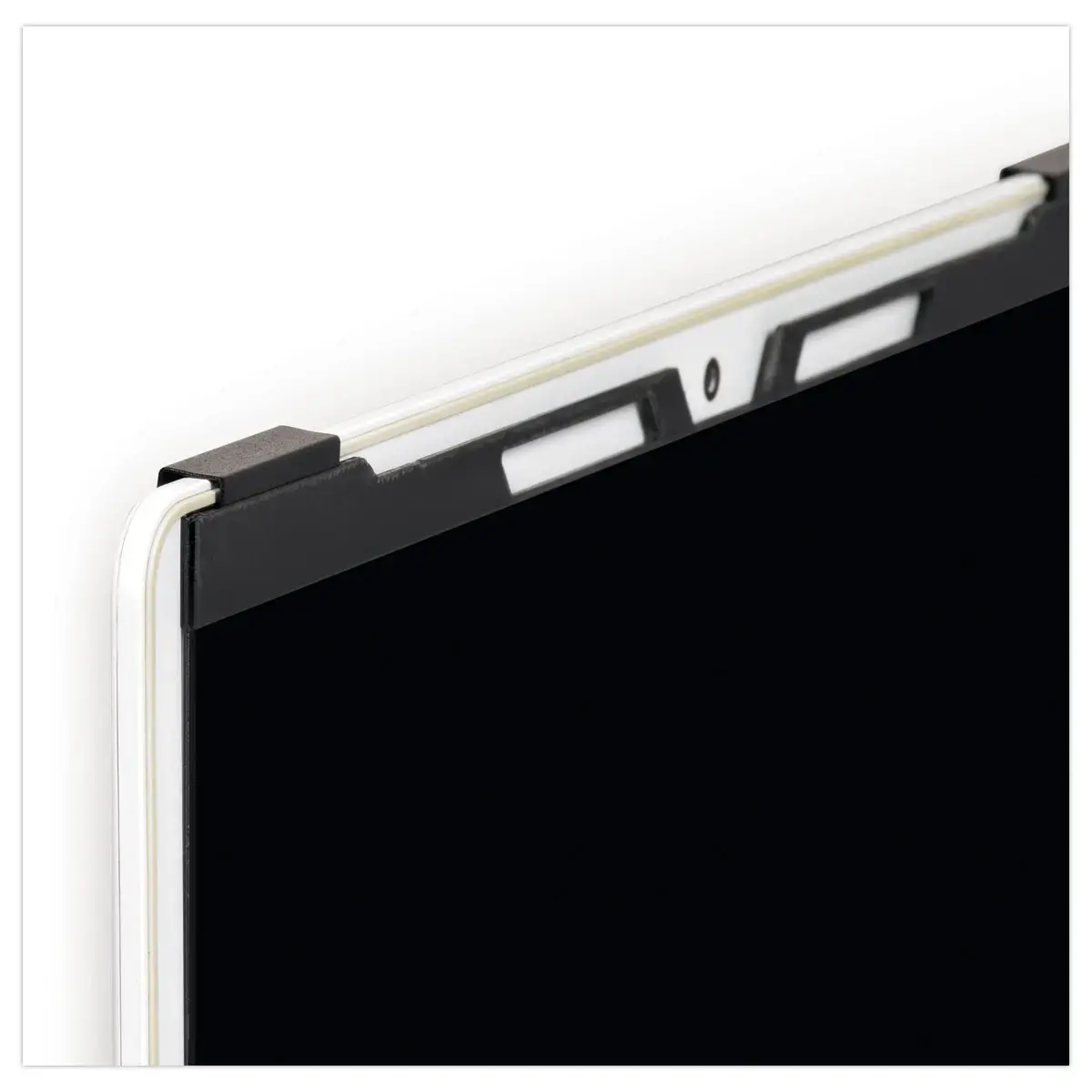 Filtre de confidentialit&eacute; Clip On &ndash; Ecran 13,3&rsquo;&rsquo; &ndash; Port Designs 