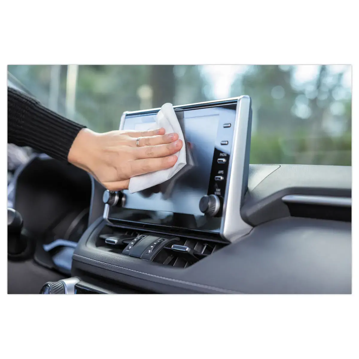 Lingettes entretien automobile - Nettoyant voiture multi-usages - ARMOR ALL