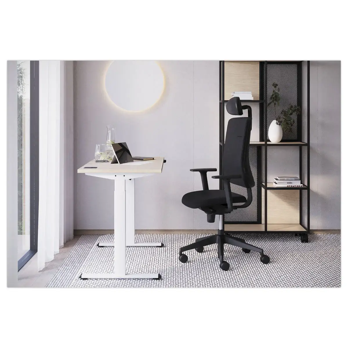Bureau &eacute;lectrique Eco &ndash; 160 x 80 cm &ndash; Plateau acacia et pieds blancs &ndash; Livr&eacute; mont&eacute; 