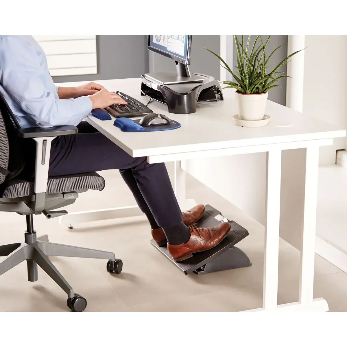 Repose-pieds réglable Office Suite Microban® - FELLOWES